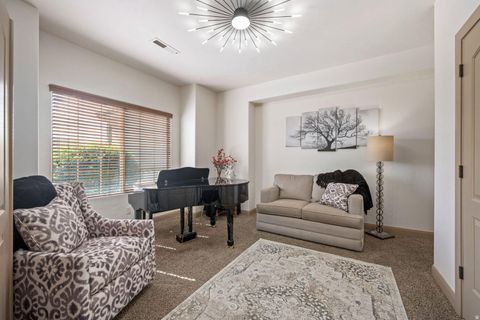 Tiny photo for 2553 S 2070 CIR E, Saint George, UT 84790 (MLS # 2127335)
