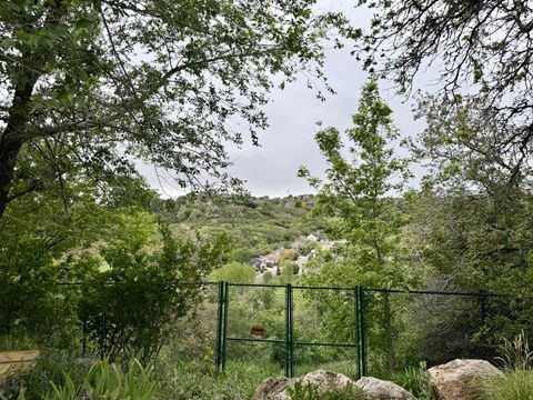 Tiny photo for 2205 E SUNSET DR, Layton, UT 84040 (MLS # 2159035)