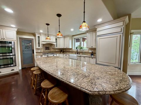 Tiny photo for 2205 E SUNSET DR, Layton, UT 84040 (MLS # 2159035)