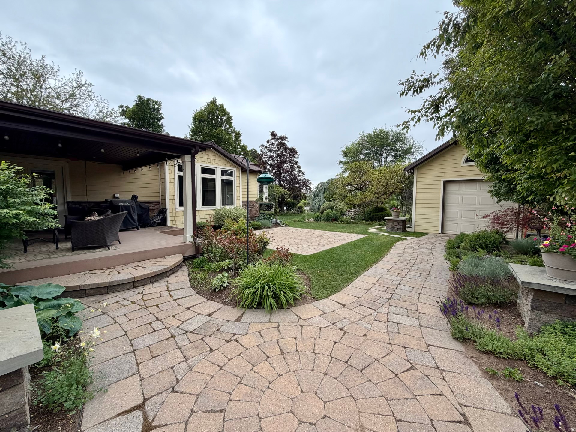 OAK FORREST NO 12 PLAT A - Residential