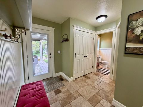 Tiny photo for 2205 E SUNSET DR, Layton, UT 84040 (MLS # 2159035)