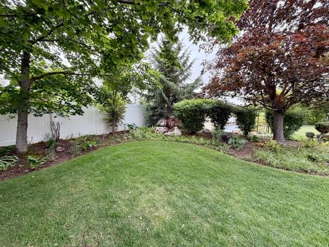 Tiny photo for 2205 E SUNSET DR, Layton, UT 84040 (MLS # 2159035)