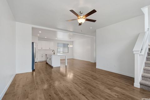 Tiny photo for 763 W BRONZE LEAF RD, American Fork, UT 84003 (MLS # 2126562)