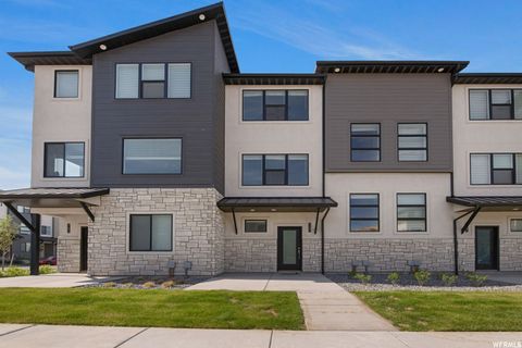 Tiny photo for 763 W BRONZE LEAF RD, American Fork, UT 84003 (MLS # 2126562)