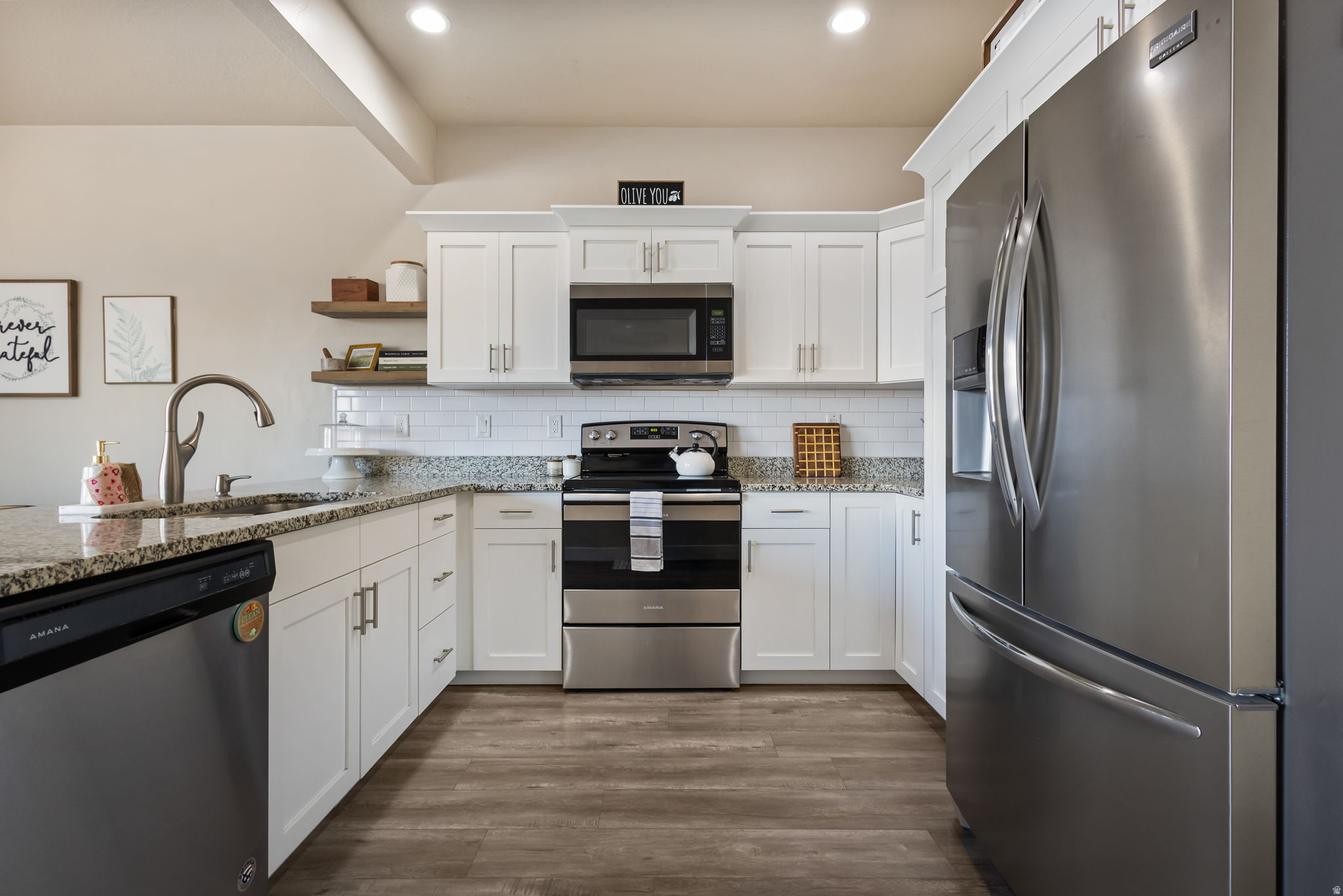 PONY EXPRESS - Residential