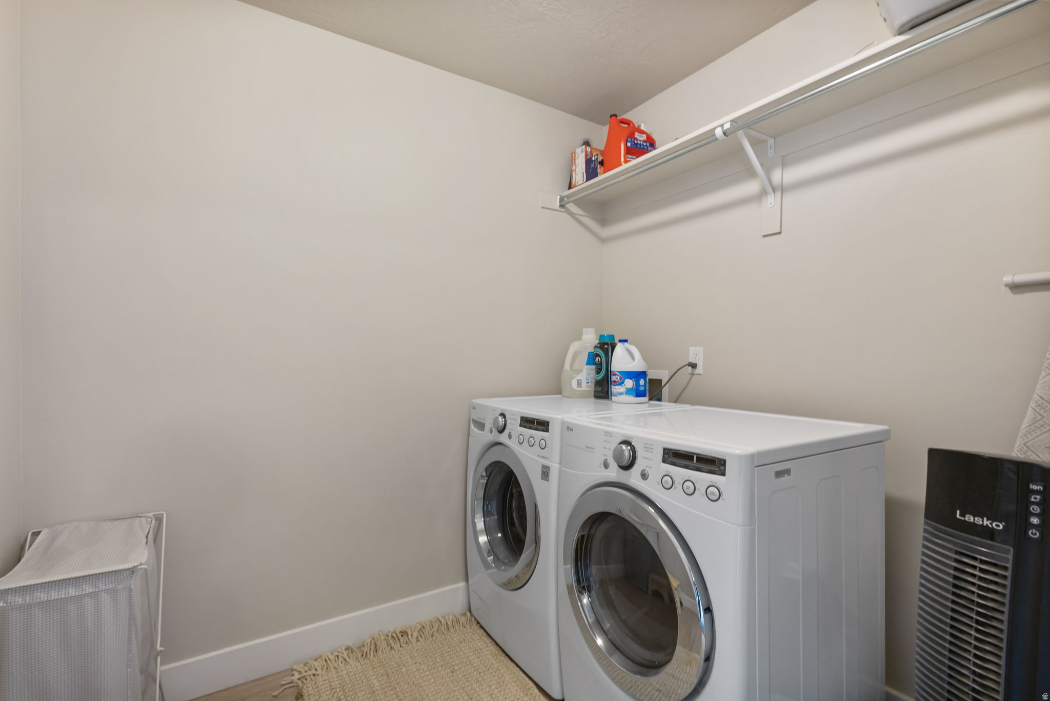 PONY EXPRESS - Residential