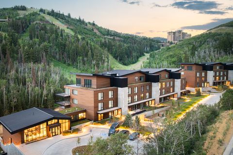 Condo For Sale - 3267 W Deer Hollow Rd #2503<br/> Summit County, Park City, UT 84060