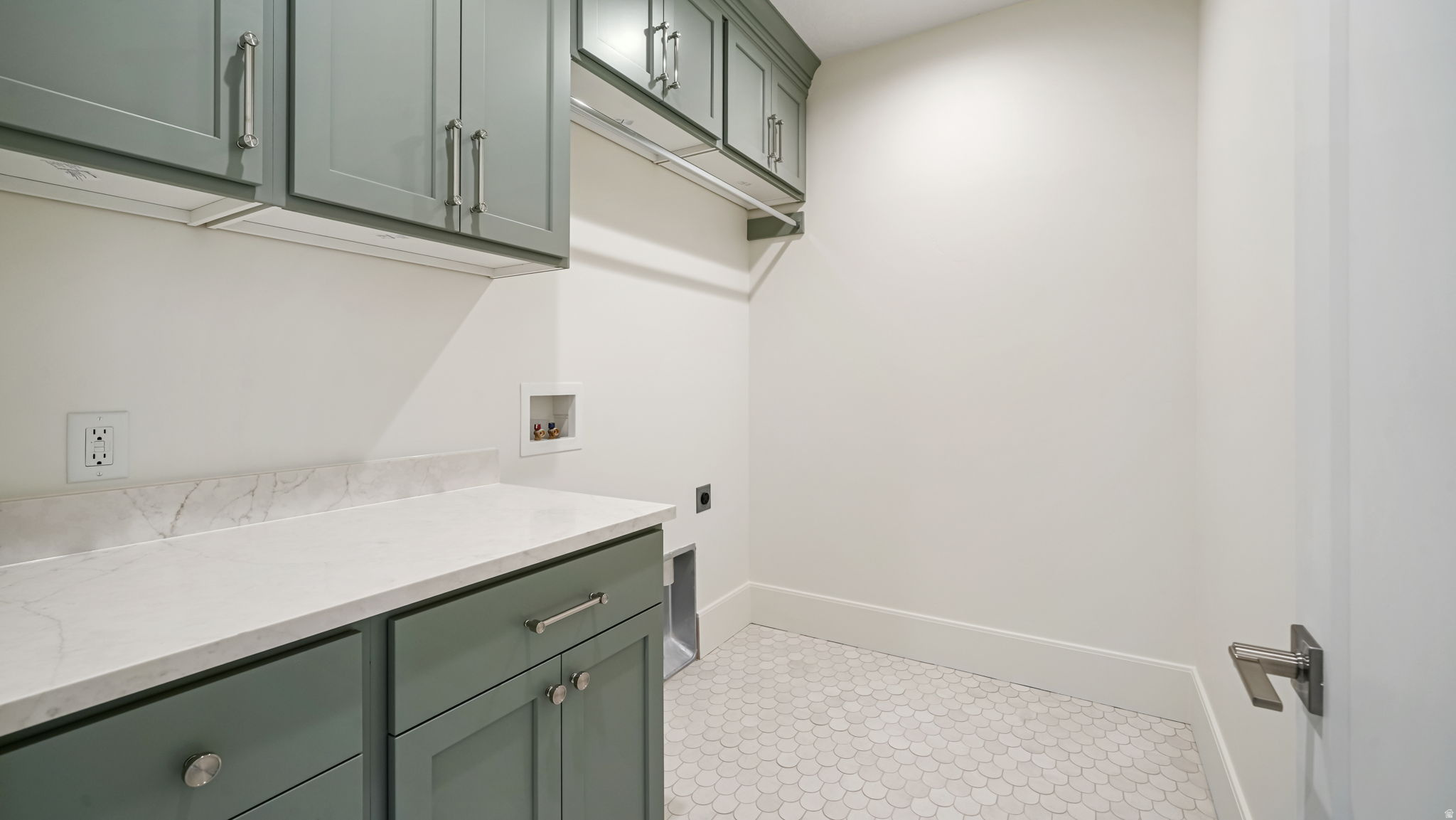 WHISPER HOLLOW - Residential