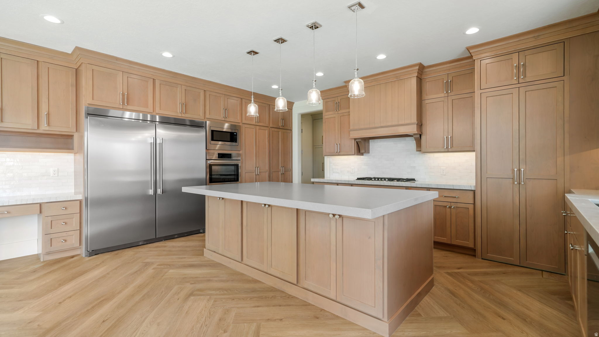 WHISPER HOLLOW - Residential