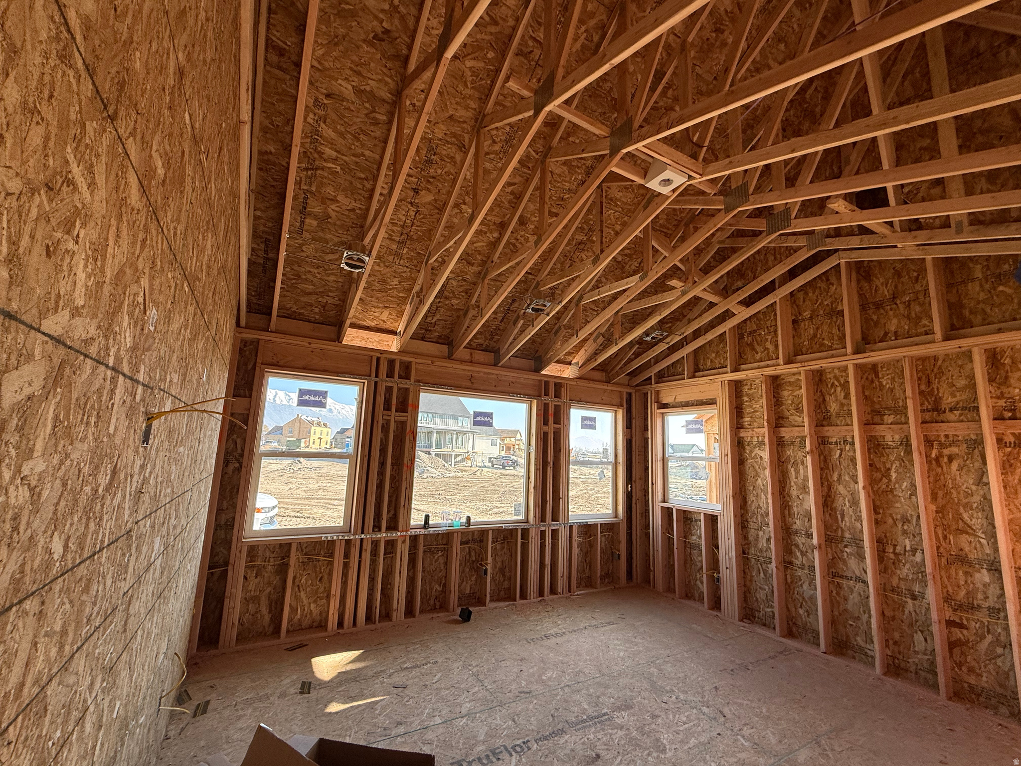 WHISPER HOLLOW - Residential