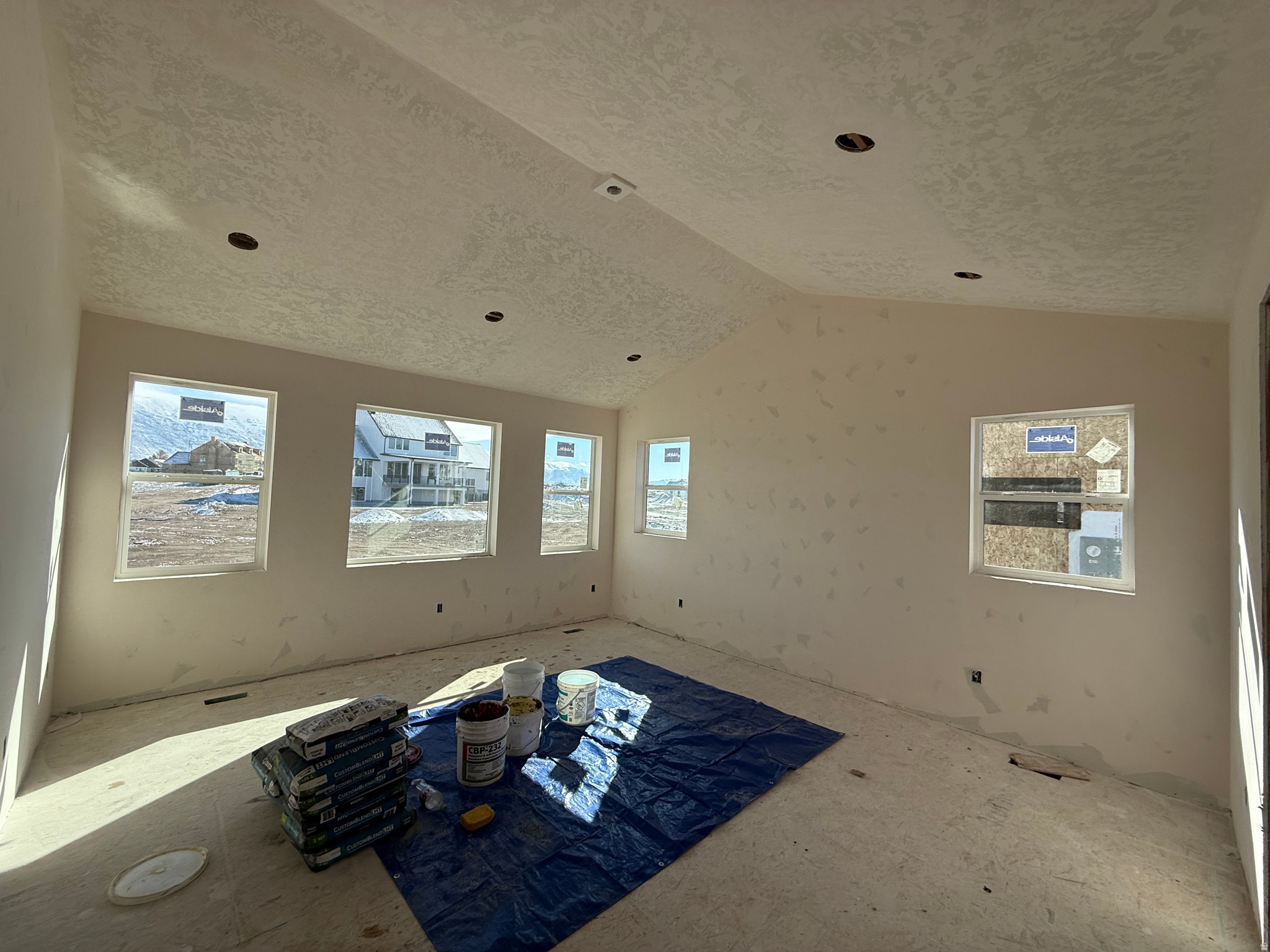 WHISPER HOLLOW - Residential