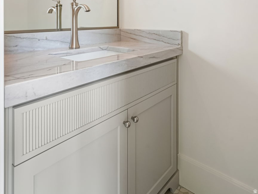 WHISPER HOLLOW - Residential