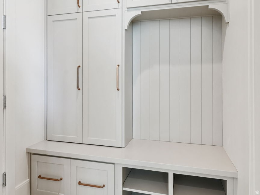 WHISPER HOLLOW - Residential