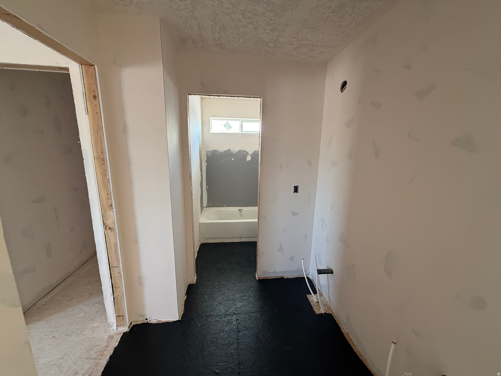 WHISPER HOLLOW - Residential