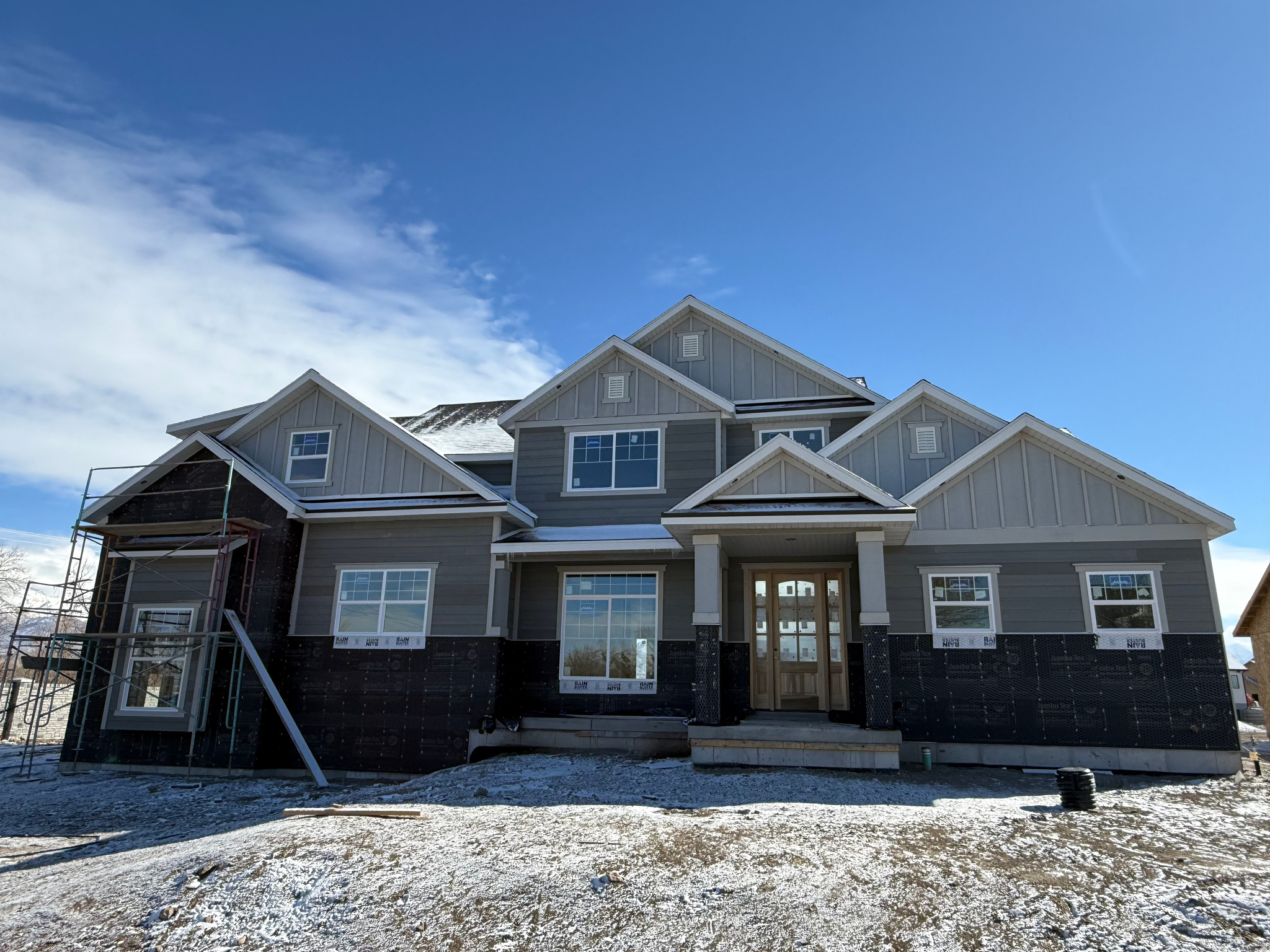 WHISPER HOLLOW - Residential