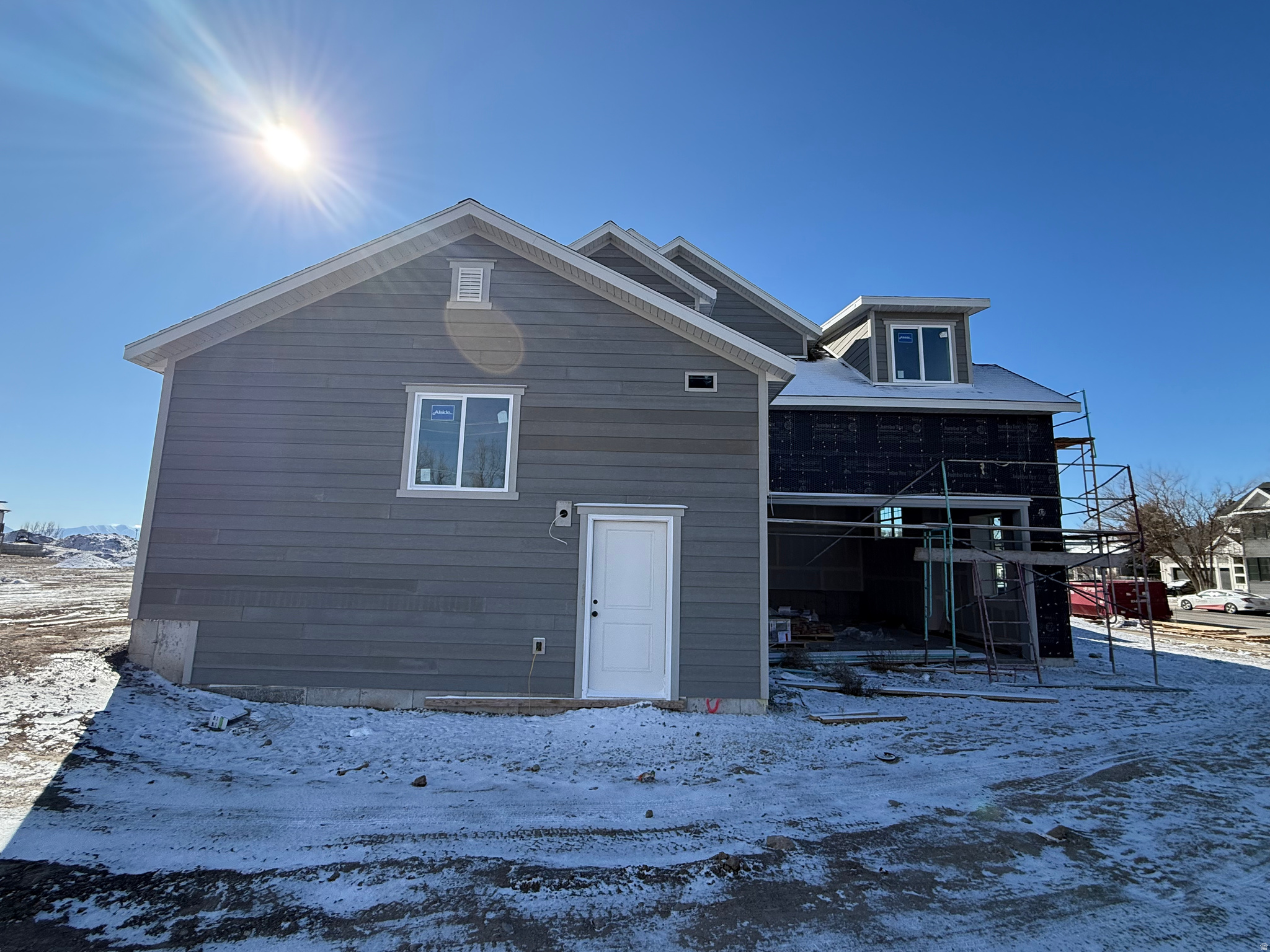 WHISPER HOLLOW - Residential