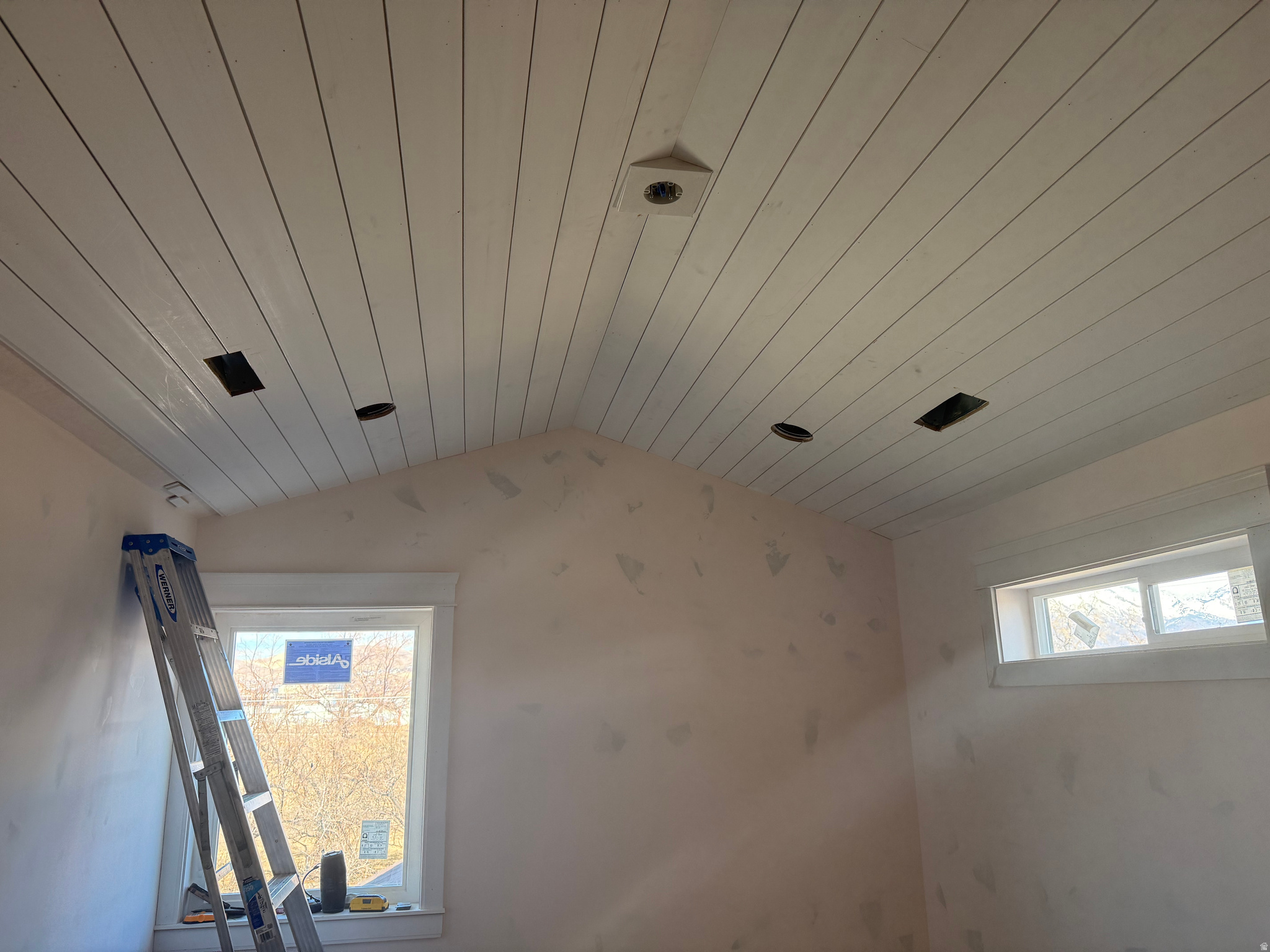 WHISPER HOLLOW - Residential