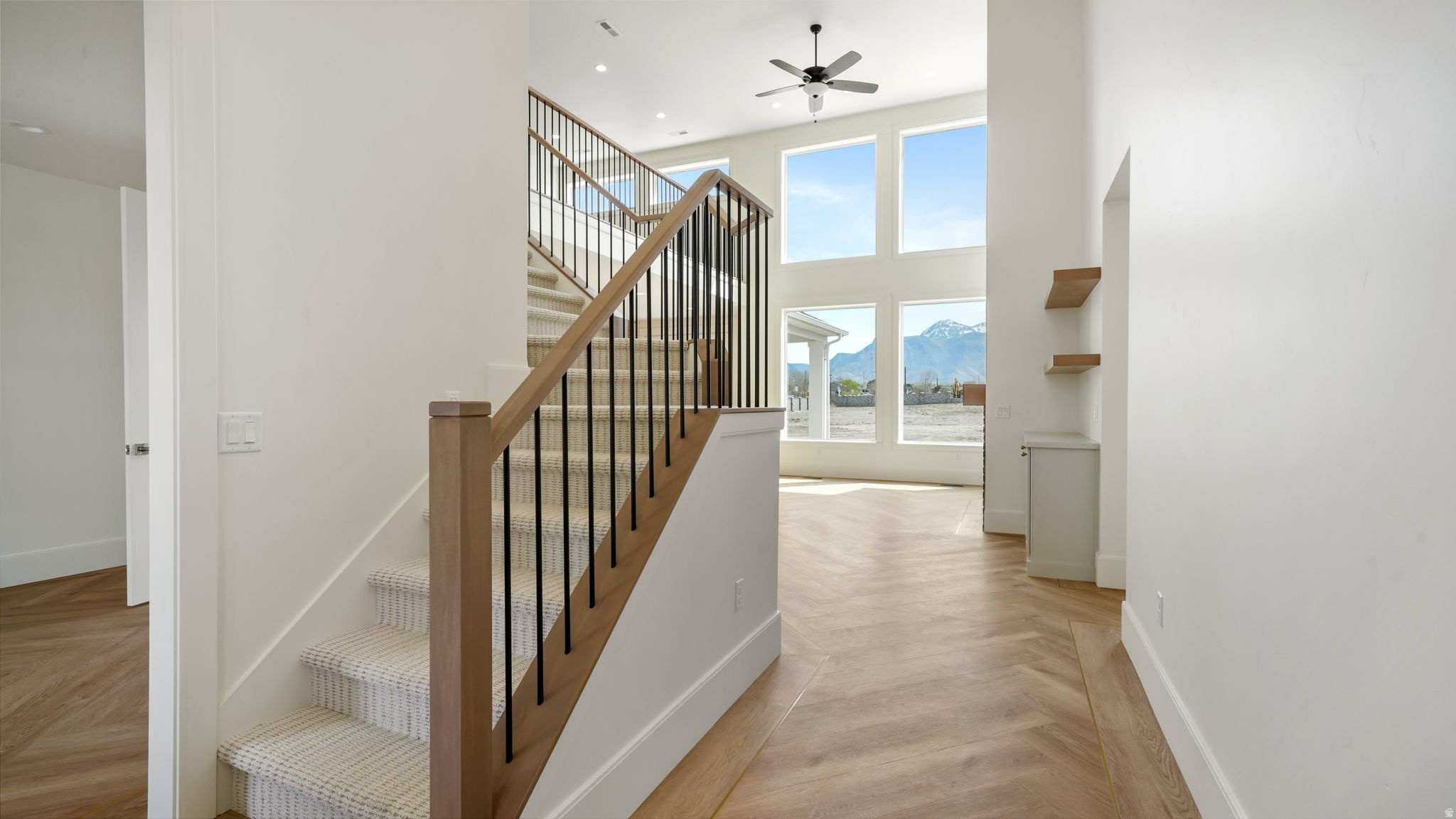 WHISPER HOLLOW - Residential