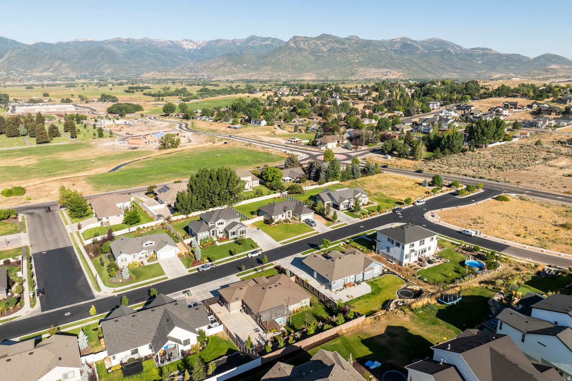 STONE CREEK - Residential