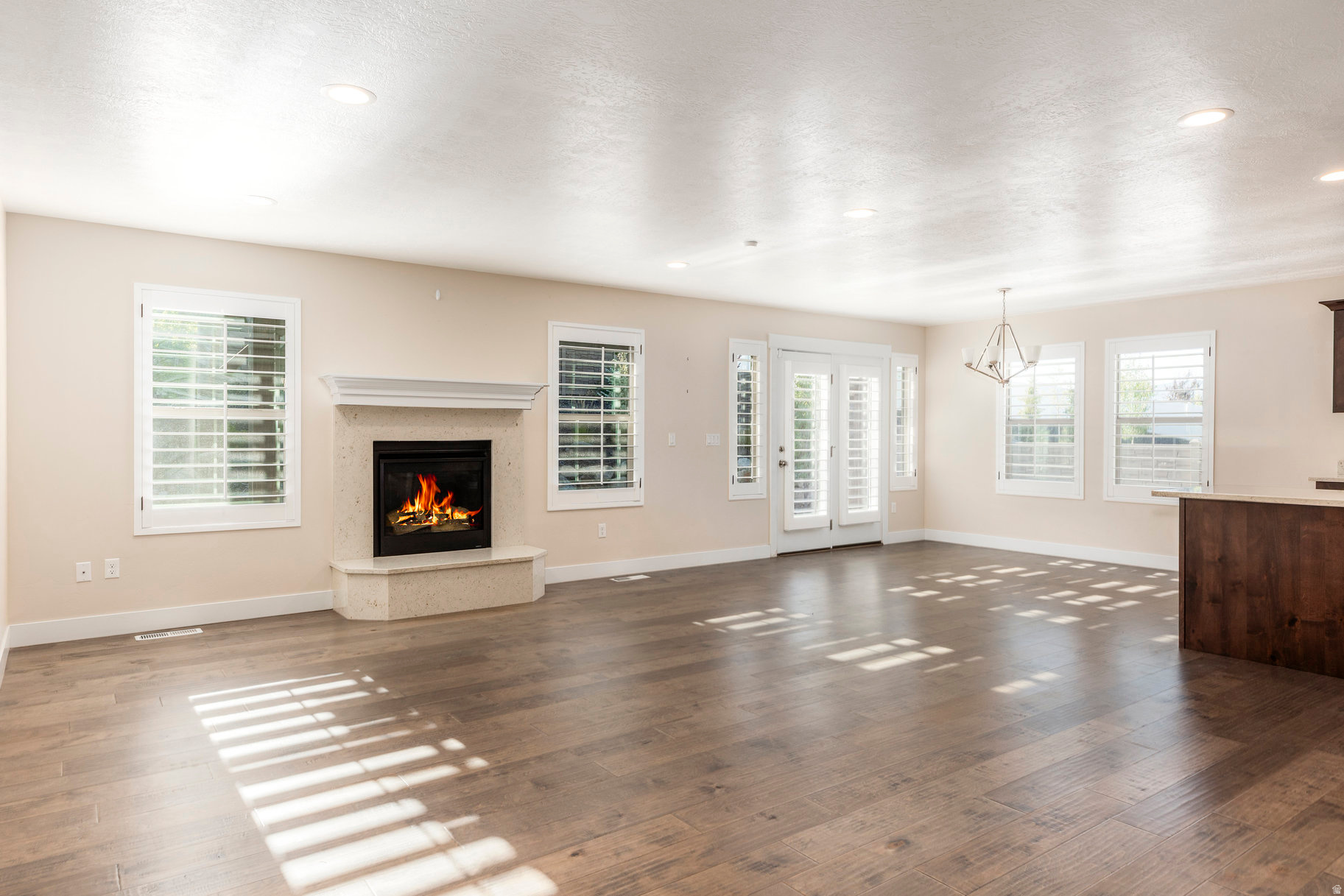 STONE CREEK - Residential