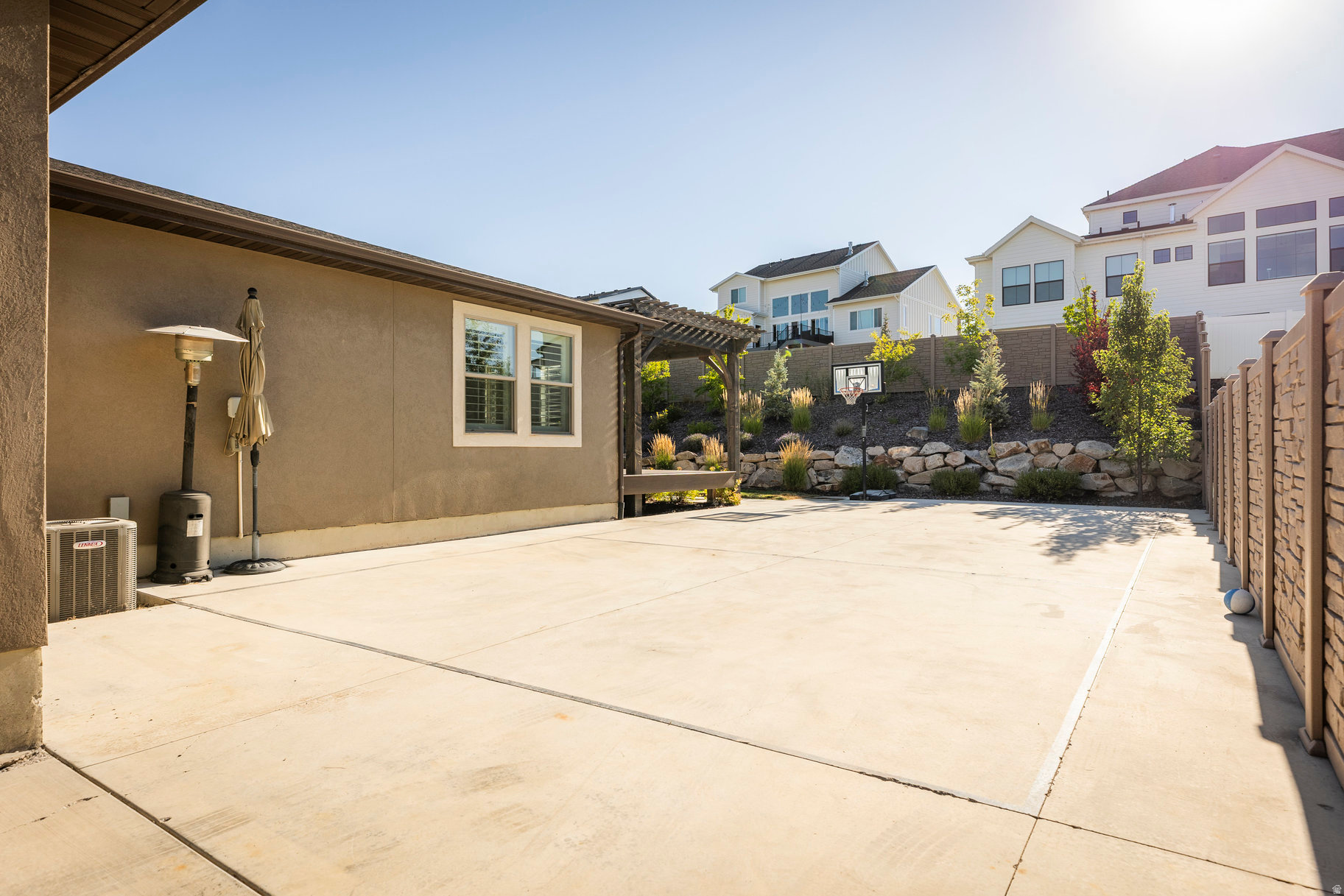 STONE CREEK - Residential