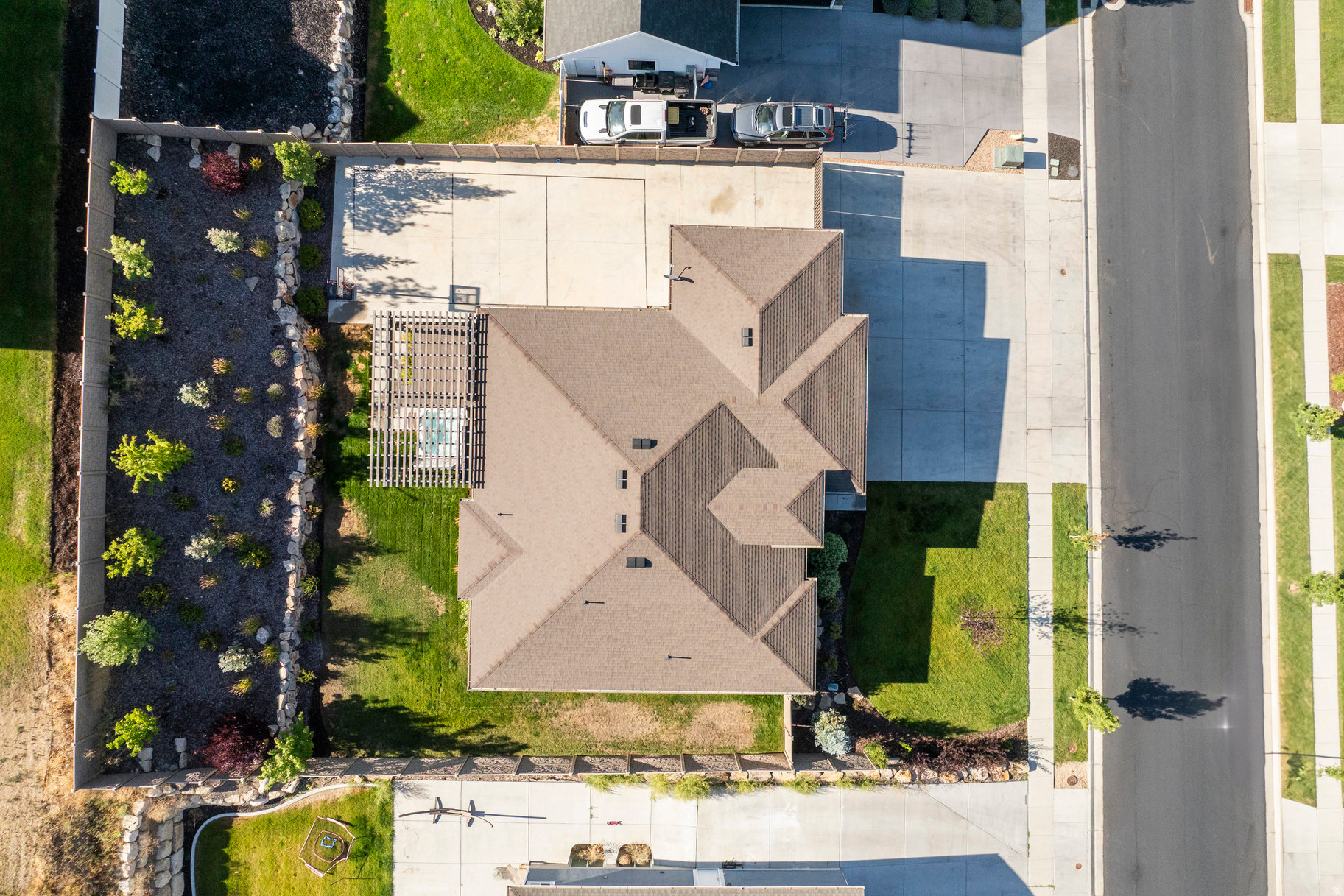 STONE CREEK - Residential