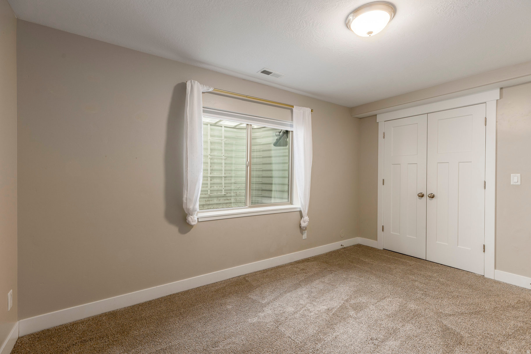 STONE CREEK - Residential