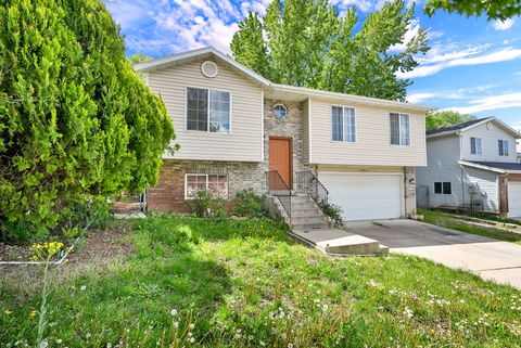 Tiny photo for 1025 E 800 N, Ogden, UT 84404 (MLS # 2155282)