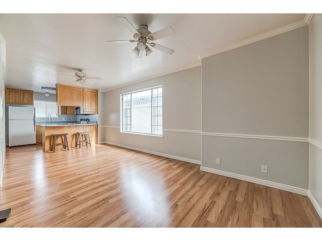 COPPERFIELD SQUARE CONDO - Residential