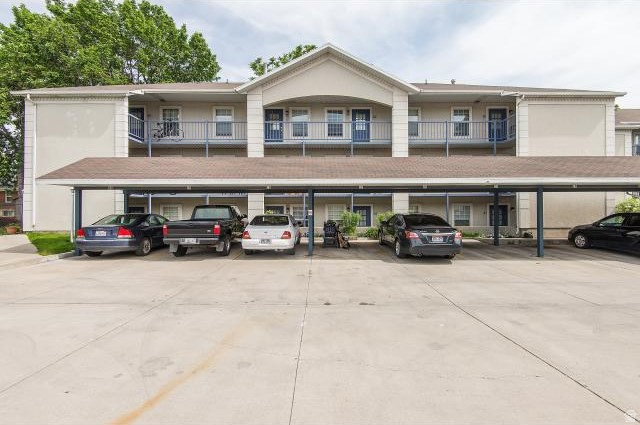 COPPERFIELD SQUARE CONDO - Residential