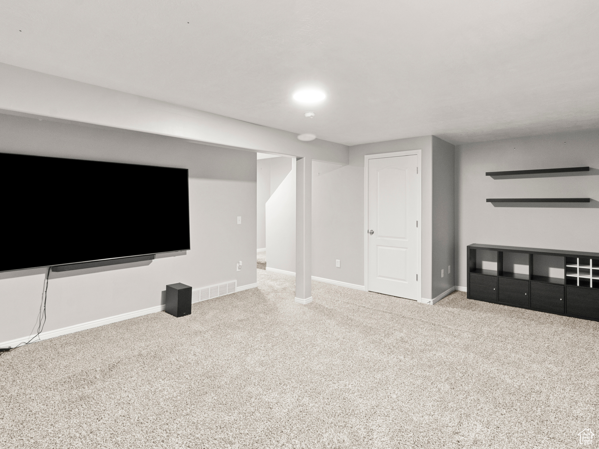 INVERNESS - Residential Lease