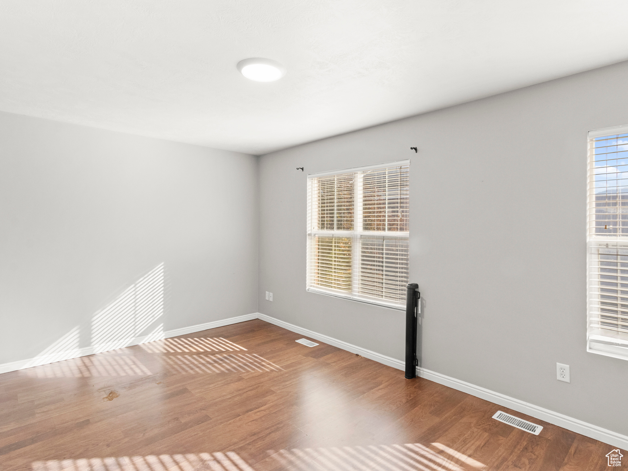 INVERNESS - Residential Lease