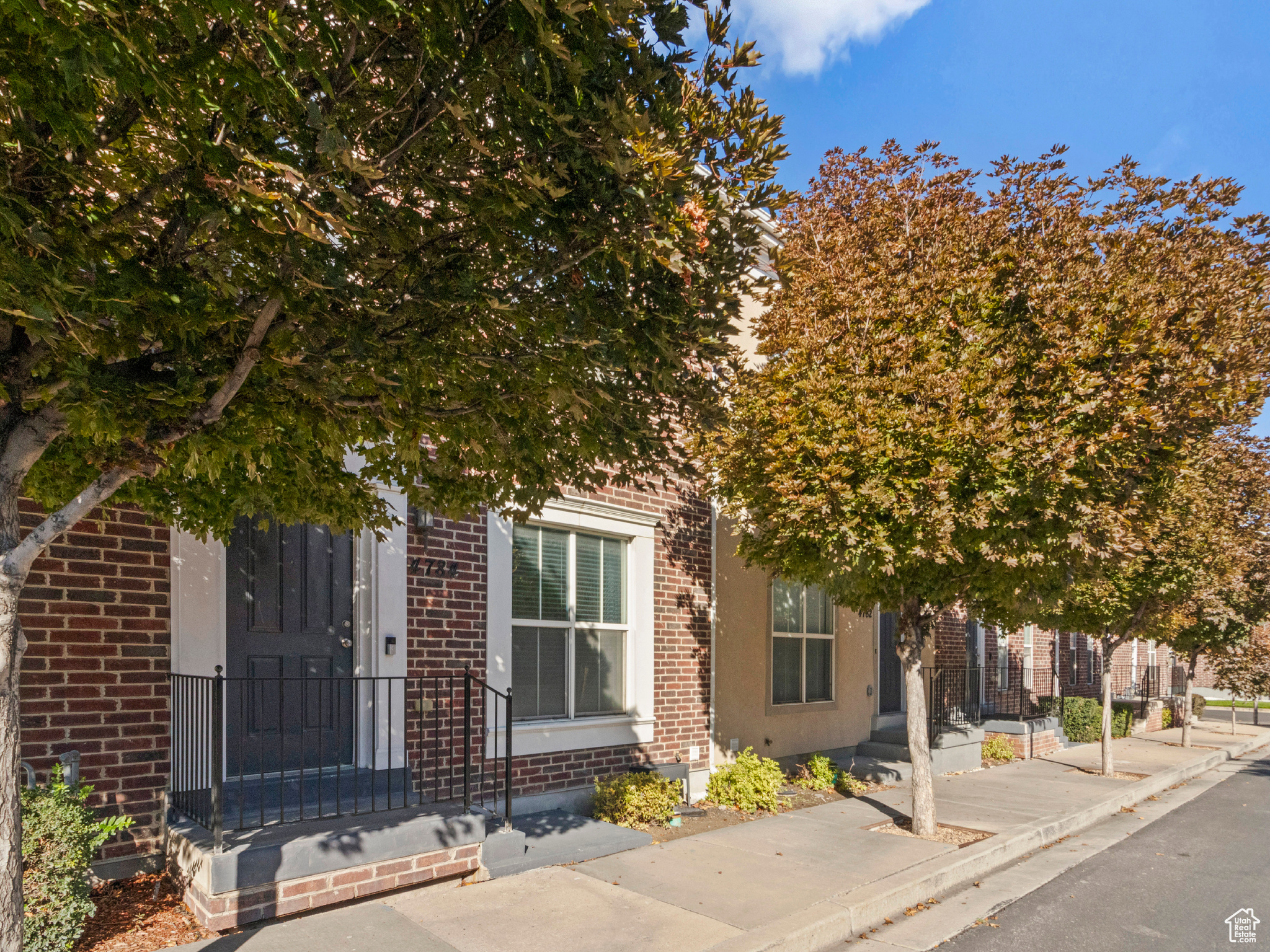 INVERNESS - Residential Lease