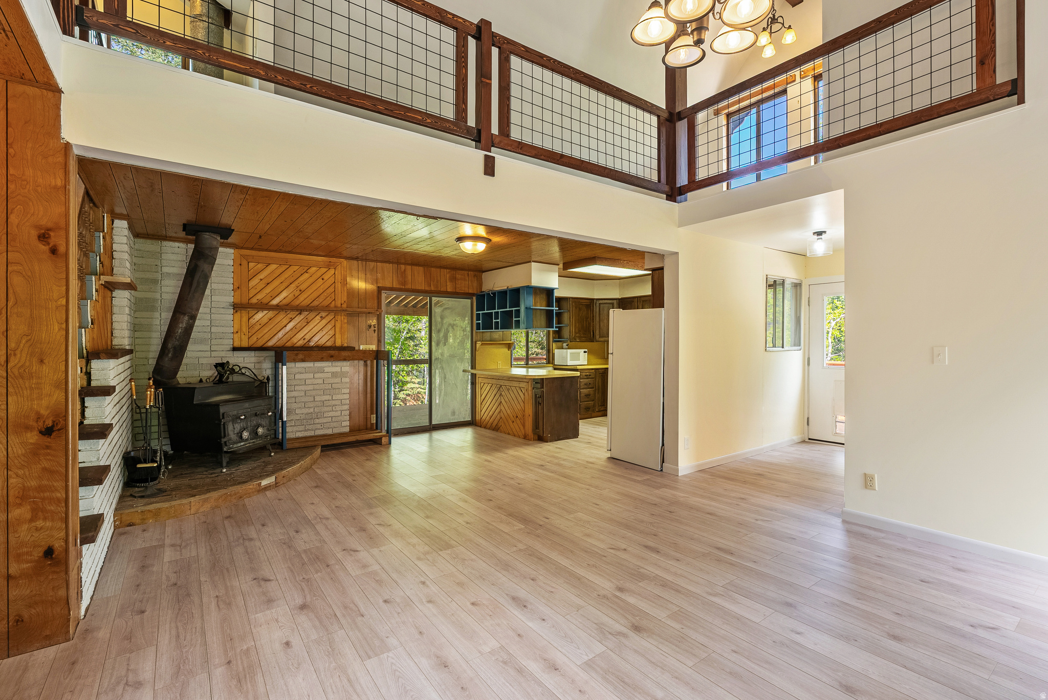 PINE MOUNTAIN - Residential