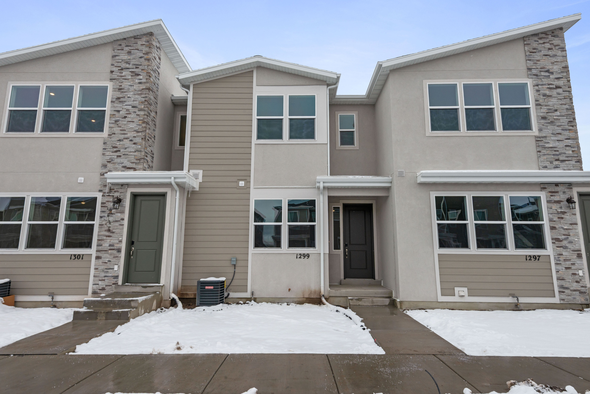 VILLAGES AT ARROWHEAD PARK - Residential