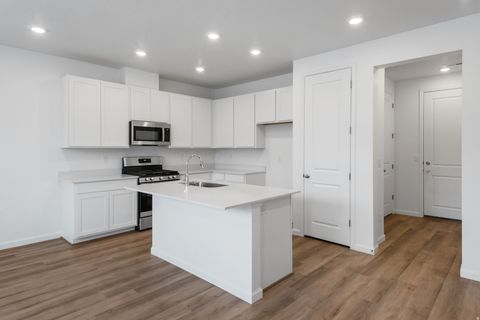 Tiny photo for 1299 E 1670 St N #812, Payson, UT 84651 (MLS # 2146391)