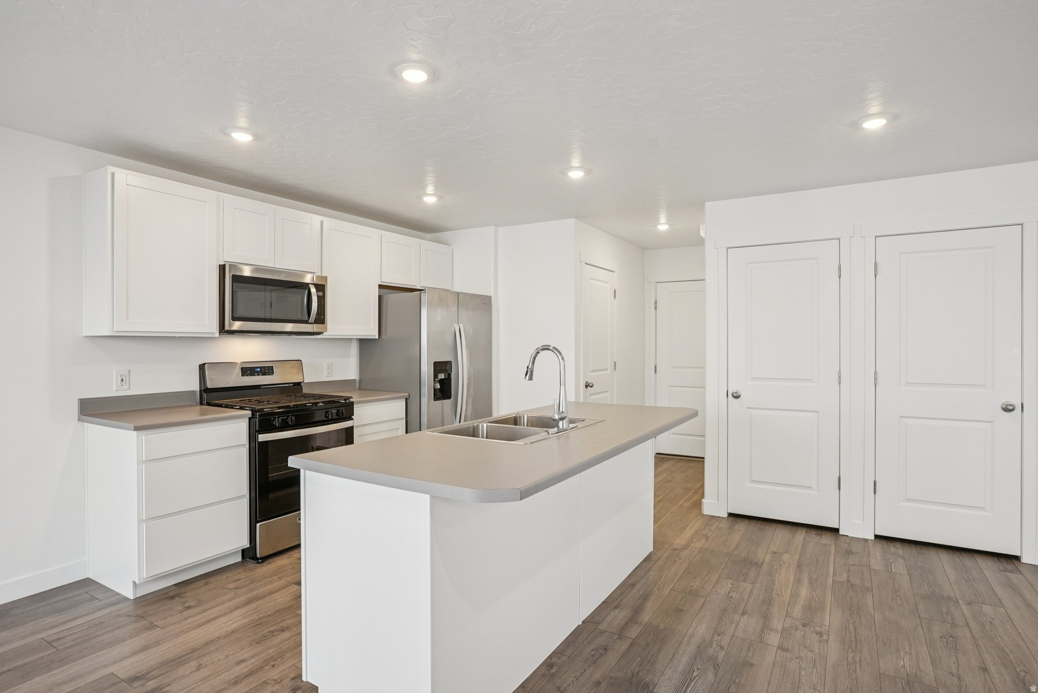 WESTERN ACRES - Residential