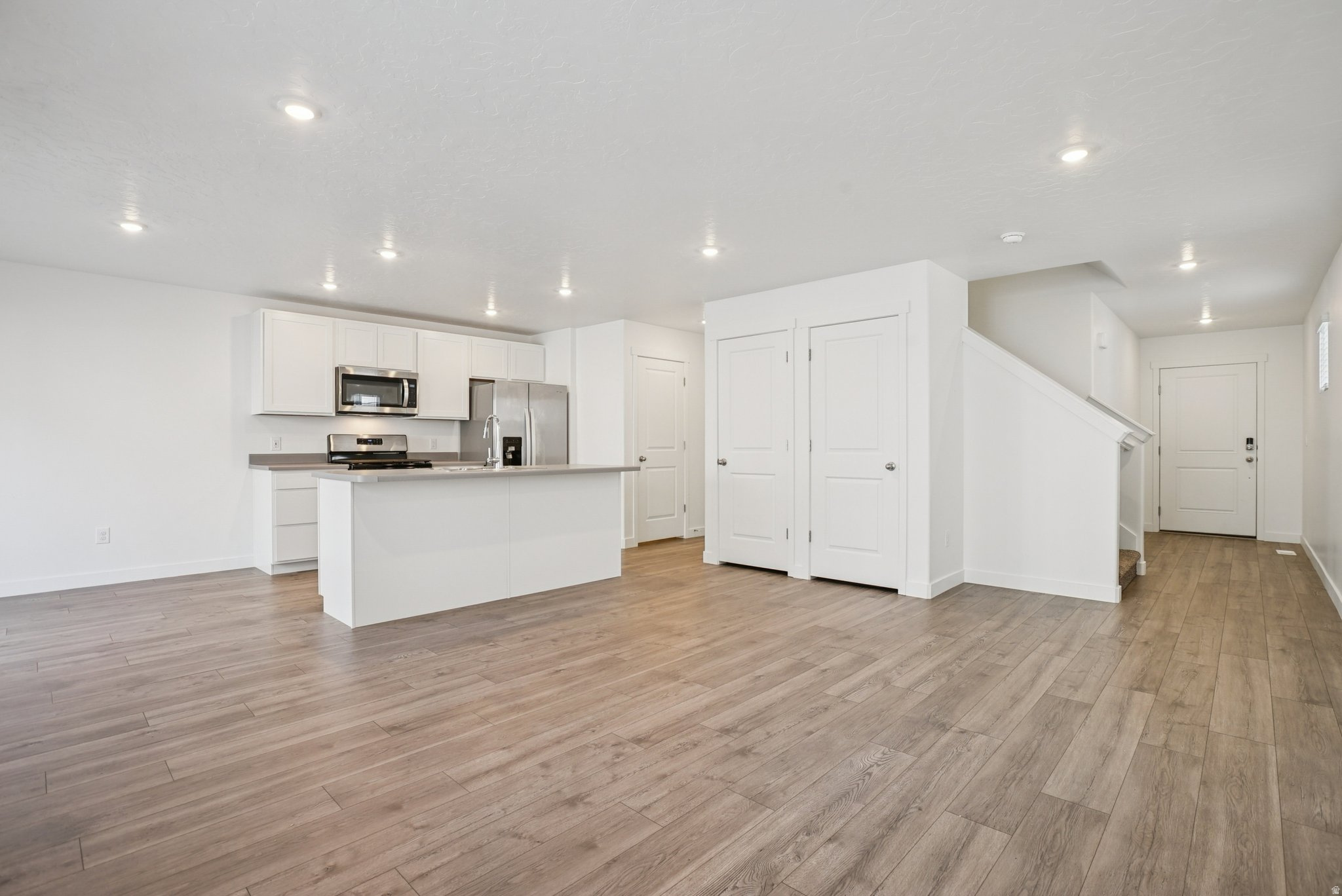 WESTERN ACRES - Residential