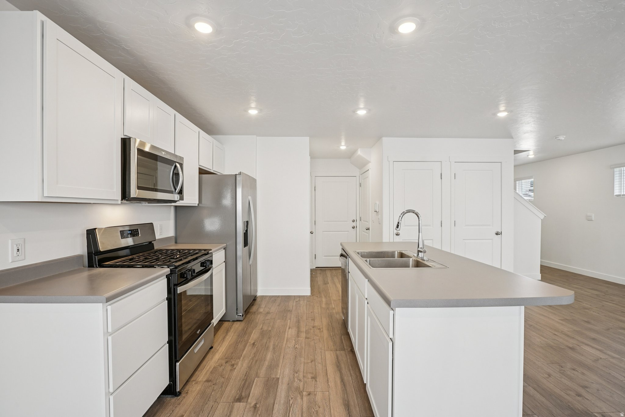 WESTERN ACRES - Residential