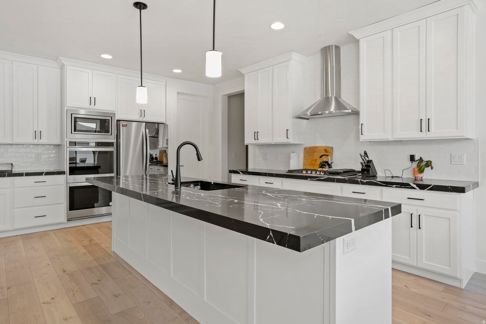 TAYLOR MEADOWS - Residential