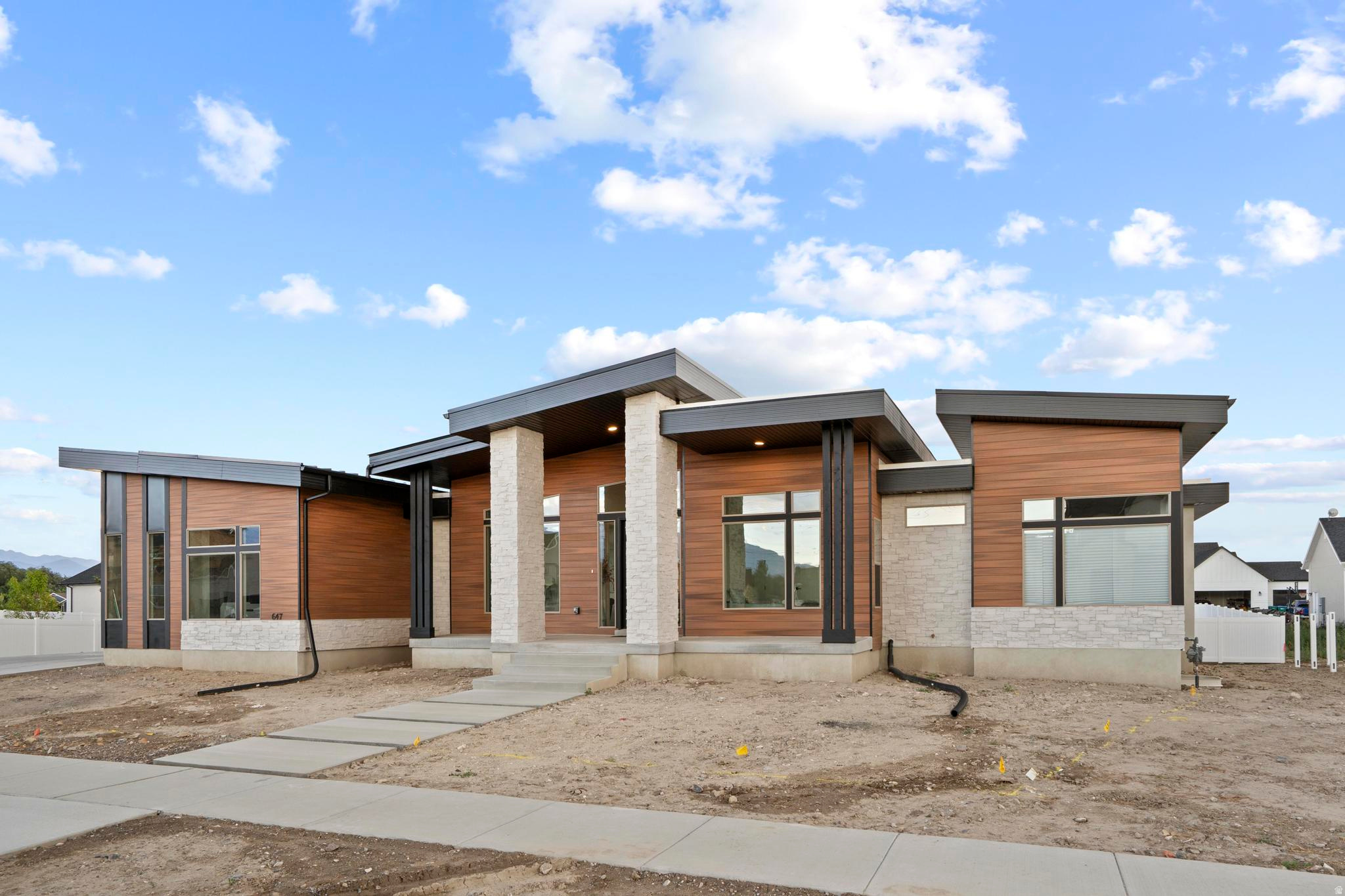 TAYLOR MEADOWS - Residential