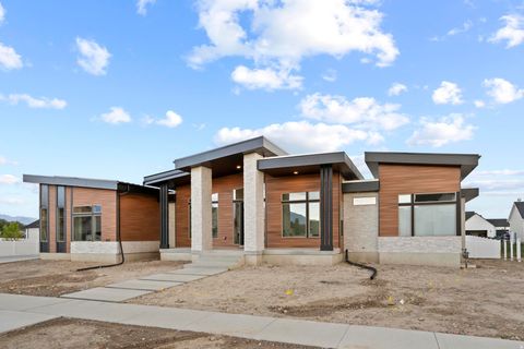 Tiny photo for 647 W 1330 S, Lehi, UT 84043 (MLS # 2148039)