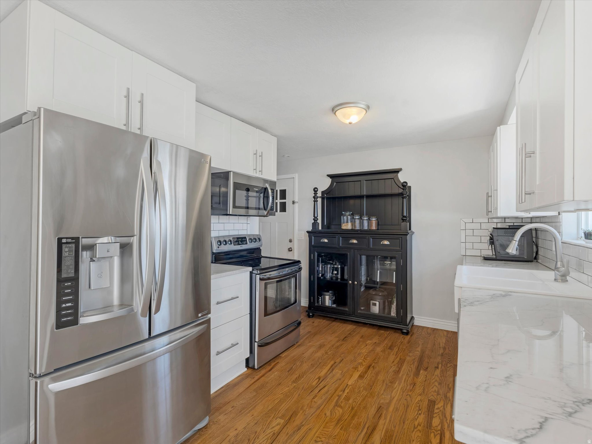 COLONY EAST - Residential