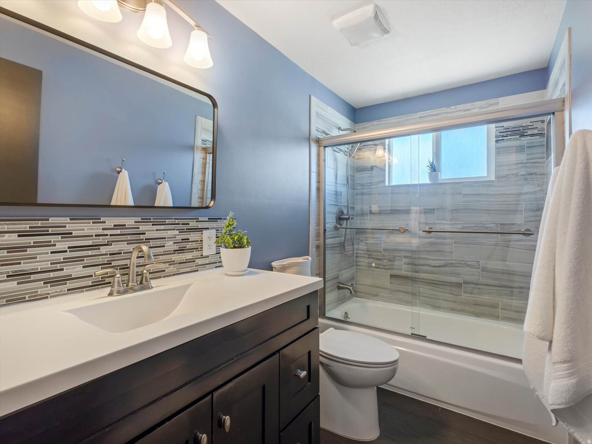 COLONY EAST - Residential