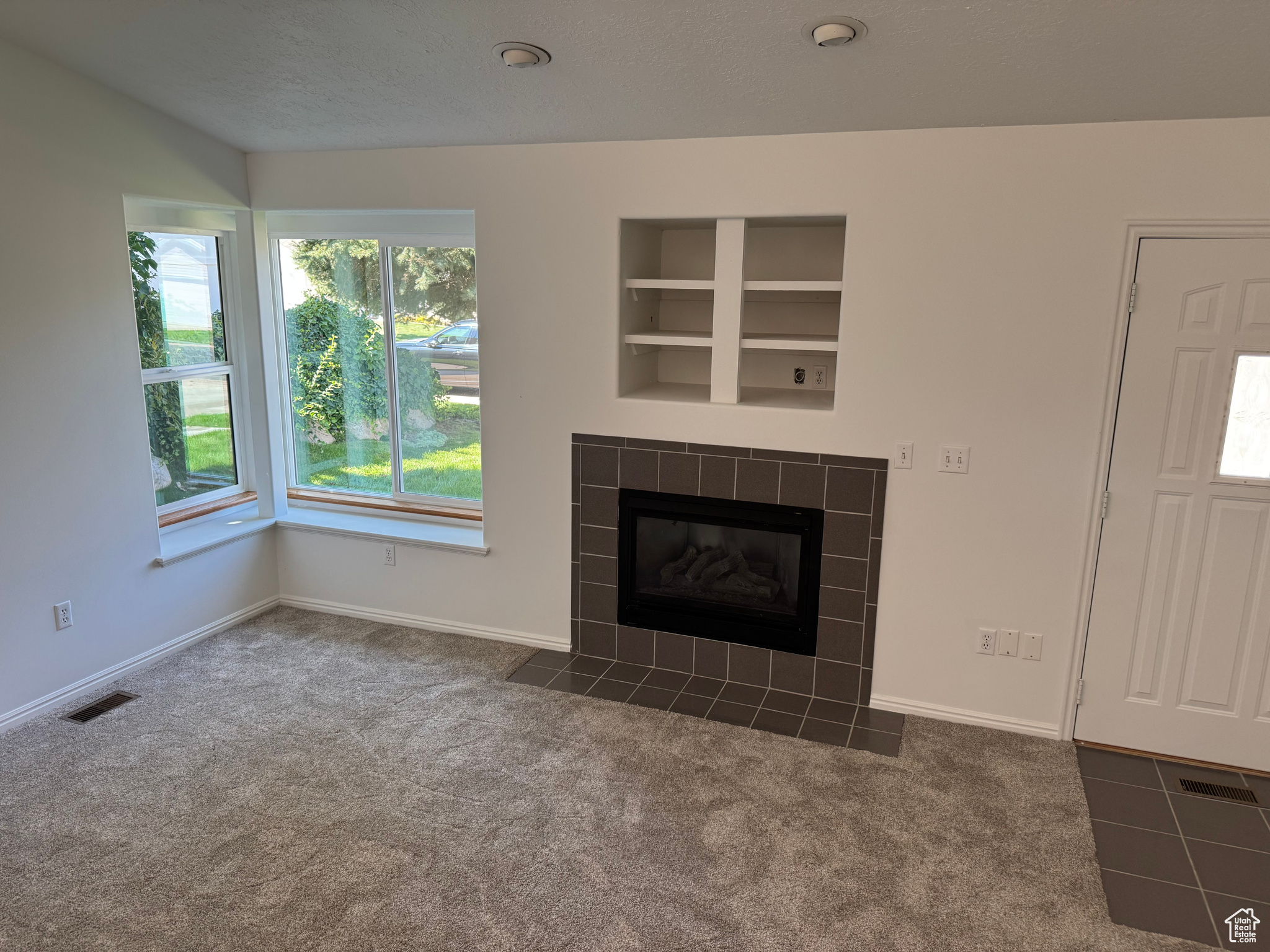 COZY DALE - Residential