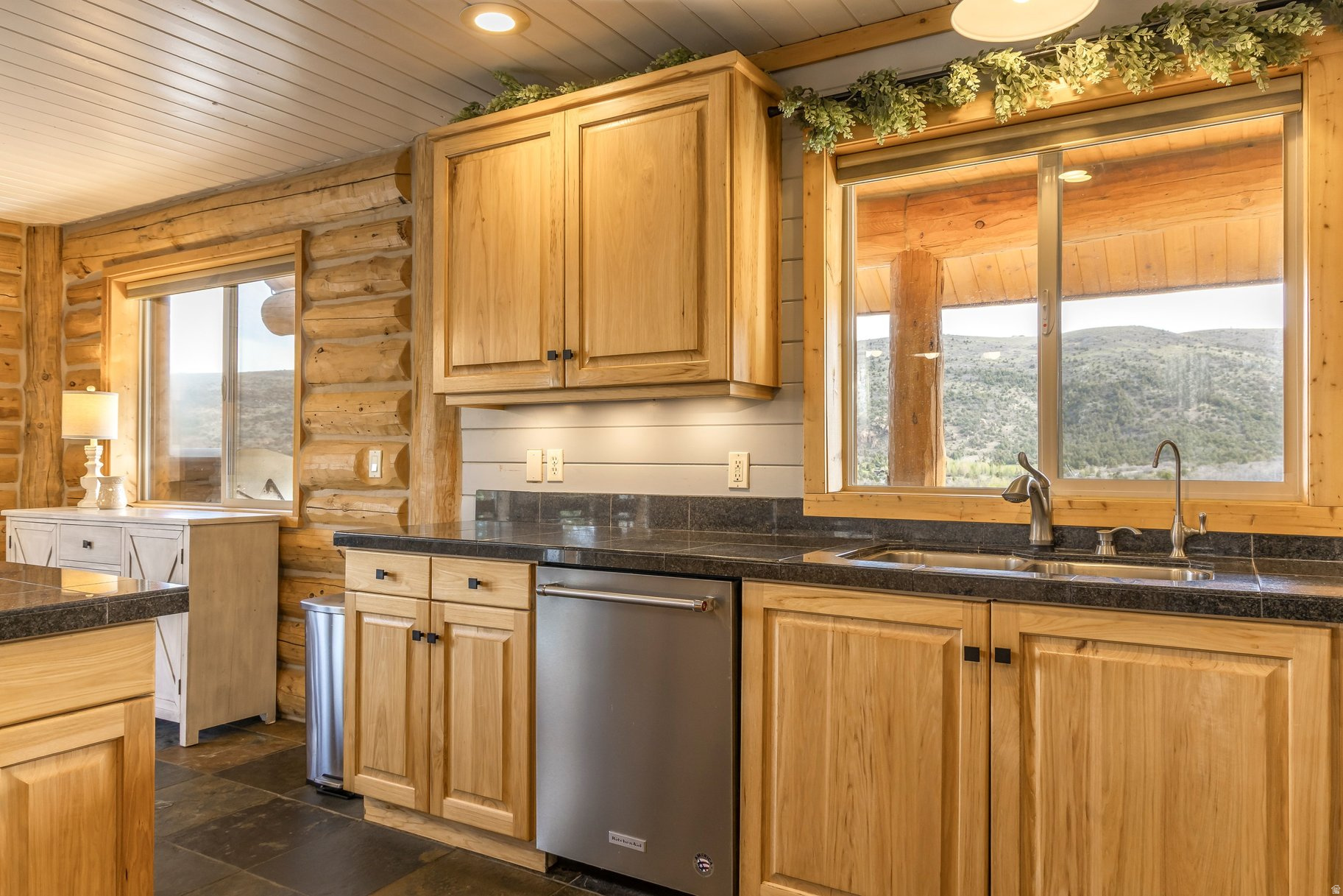 TIMBER LAKES - Residential