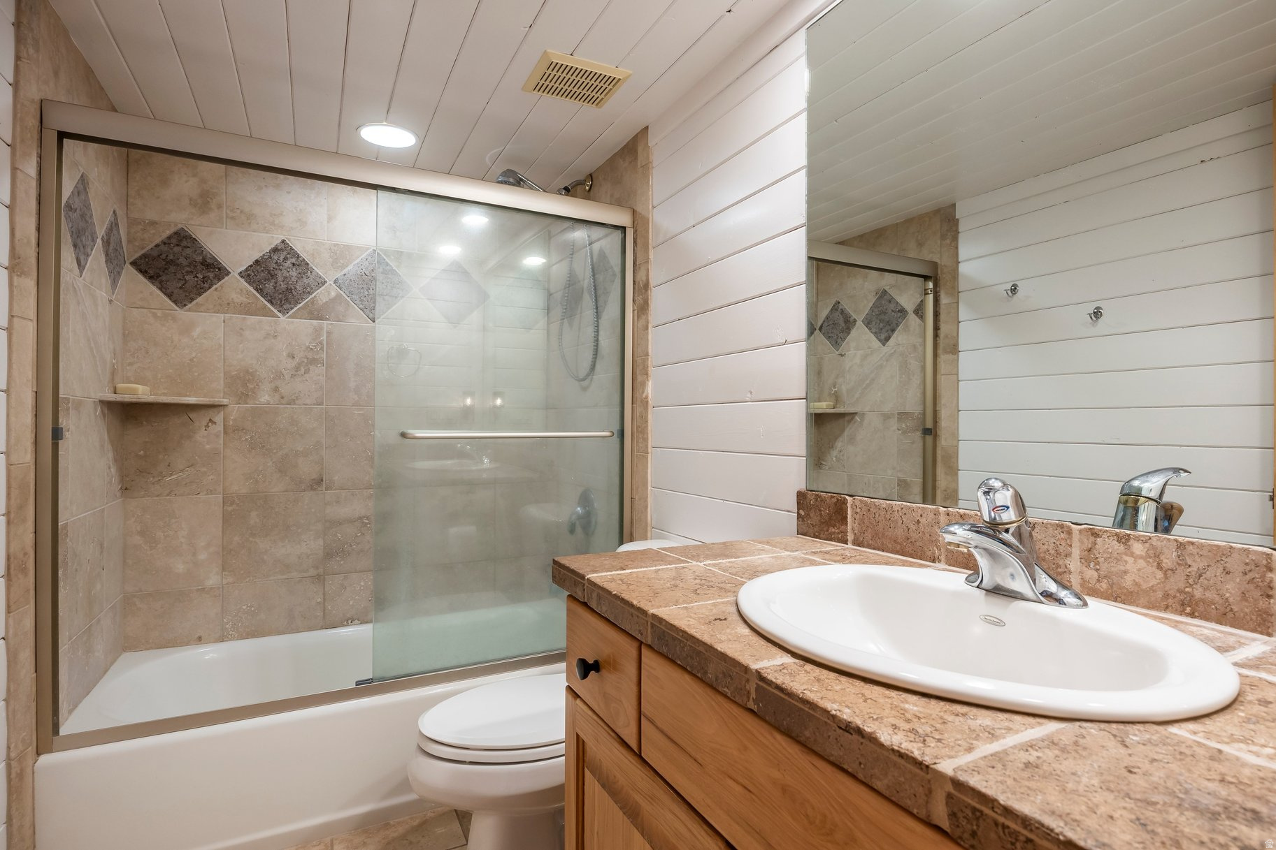 TIMBER LAKES - Residential