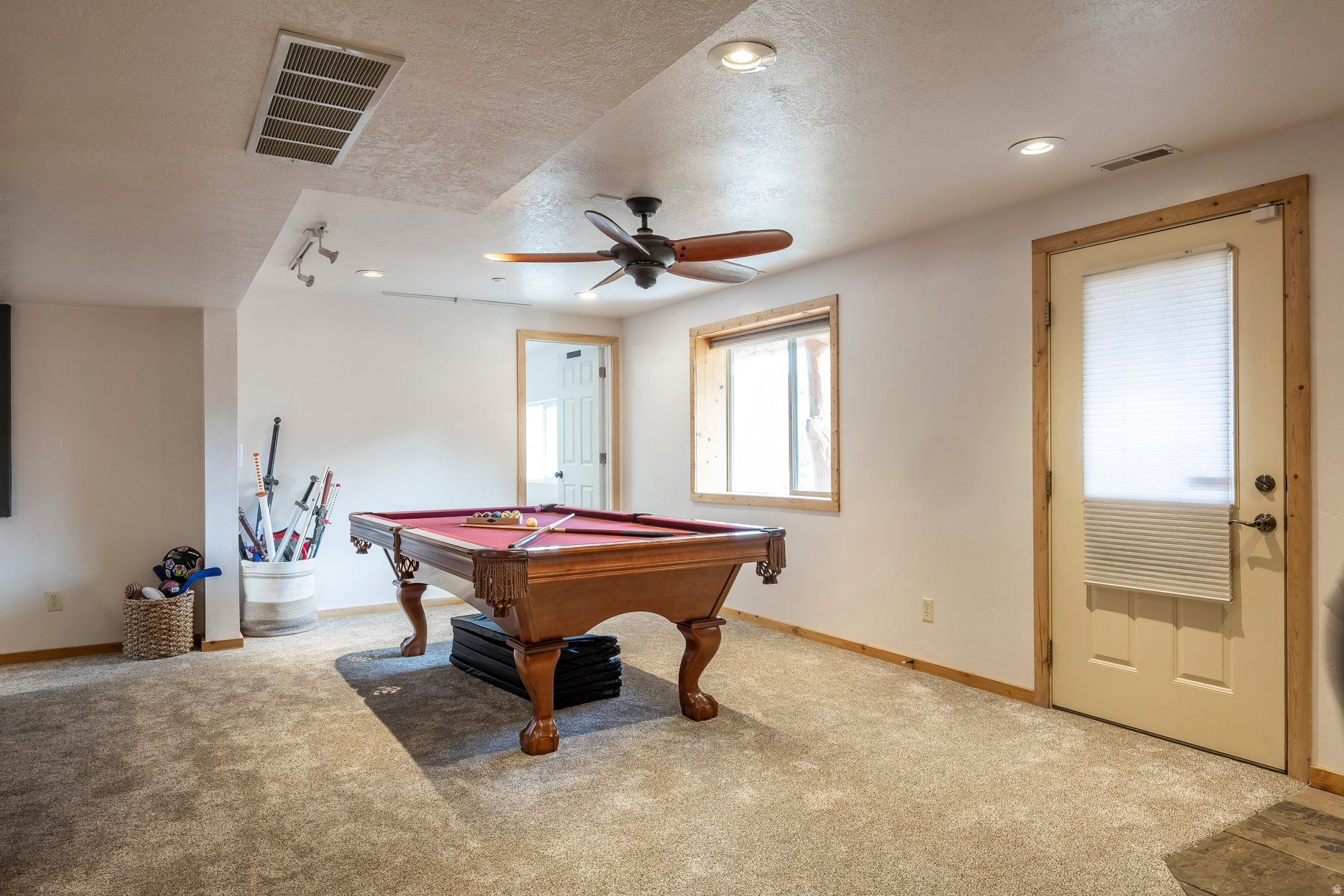 TIMBER LAKES - Residential