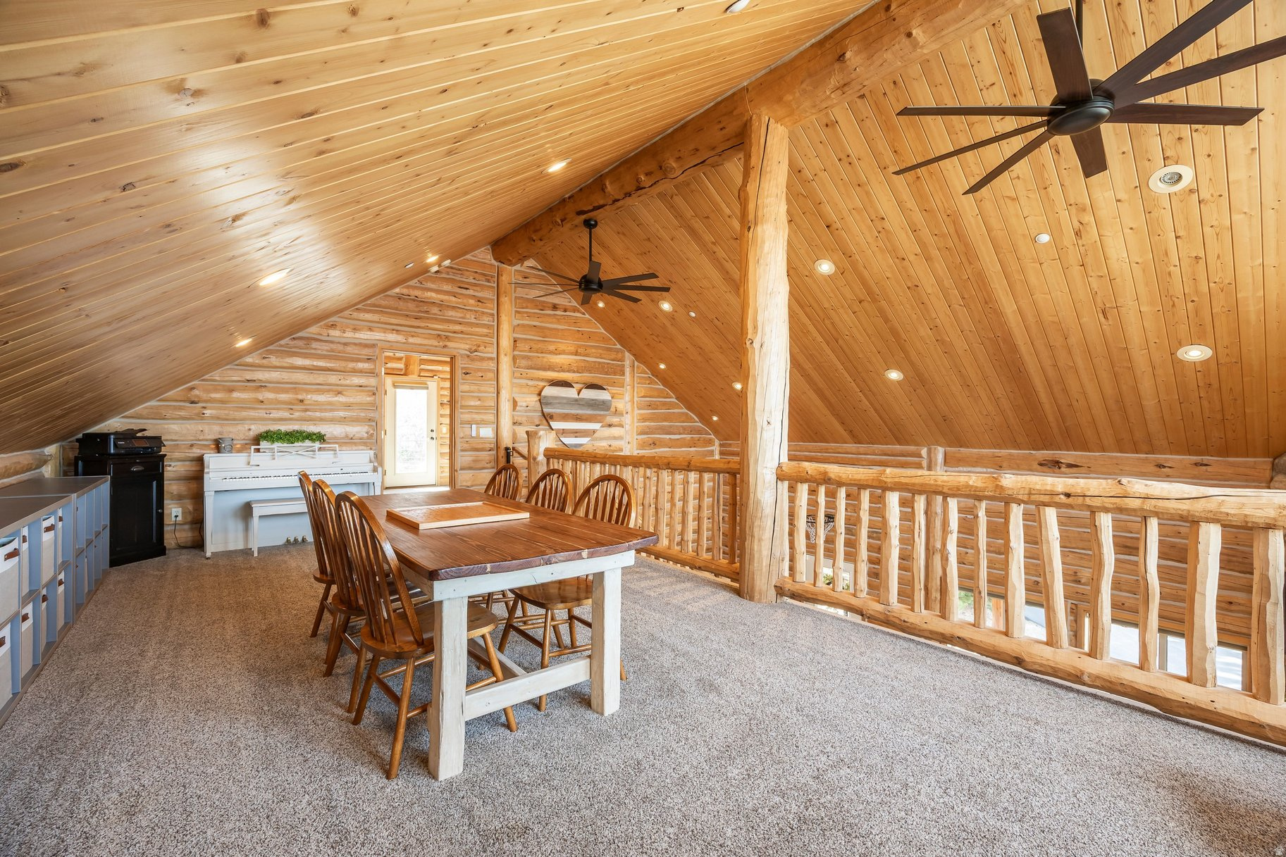TIMBER LAKES - Residential