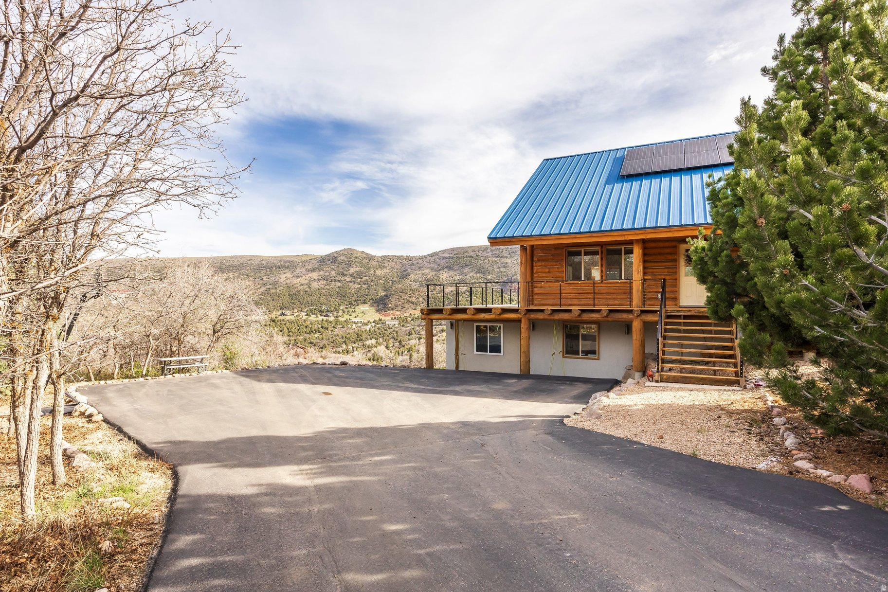TIMBER LAKES - Residential